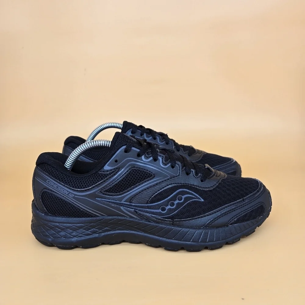 Saucony Cohesion 12 Black Women's Running Shoes Size 8